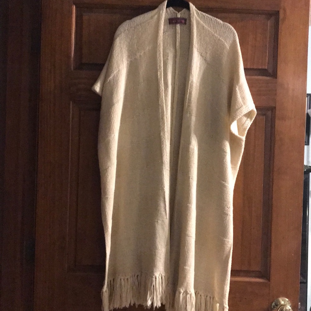 Knitted lightweight cream kimono size medium